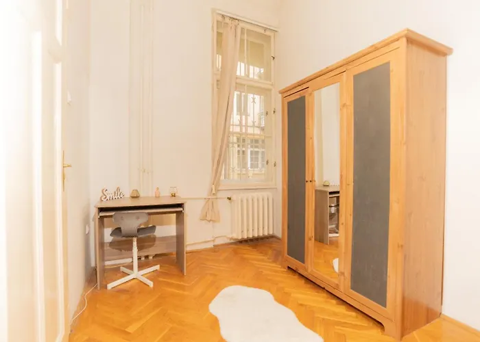 Apartment Vaci Utca Street Full Centrum *