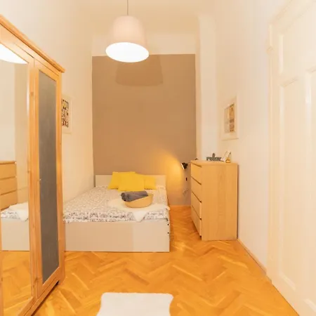 Apartament Vaci Utca Street Full Centrum *